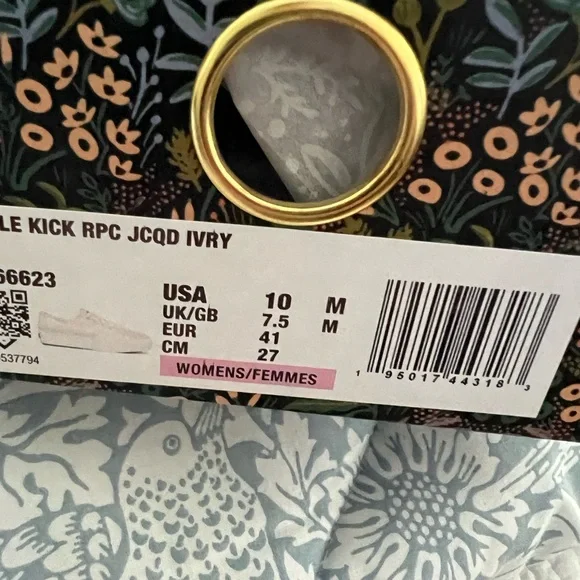 Keds - Rifle Paper Triple Kick Sneakers In Jaquard Ivory size 10 1” sole NEW - Picture 2 of 2